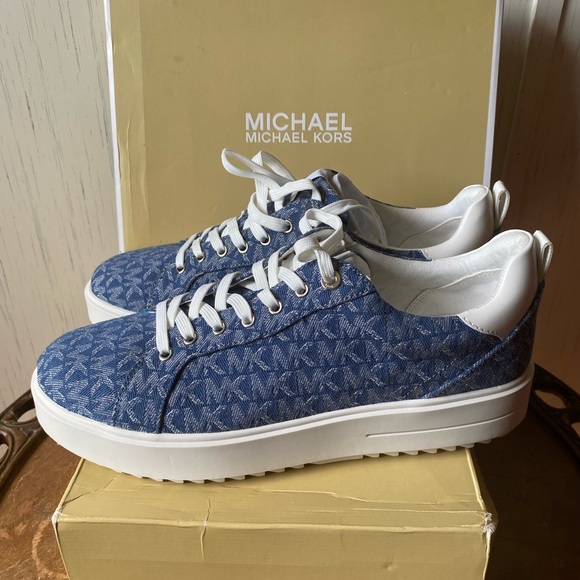 Michael Kors - Picture 6 of 6